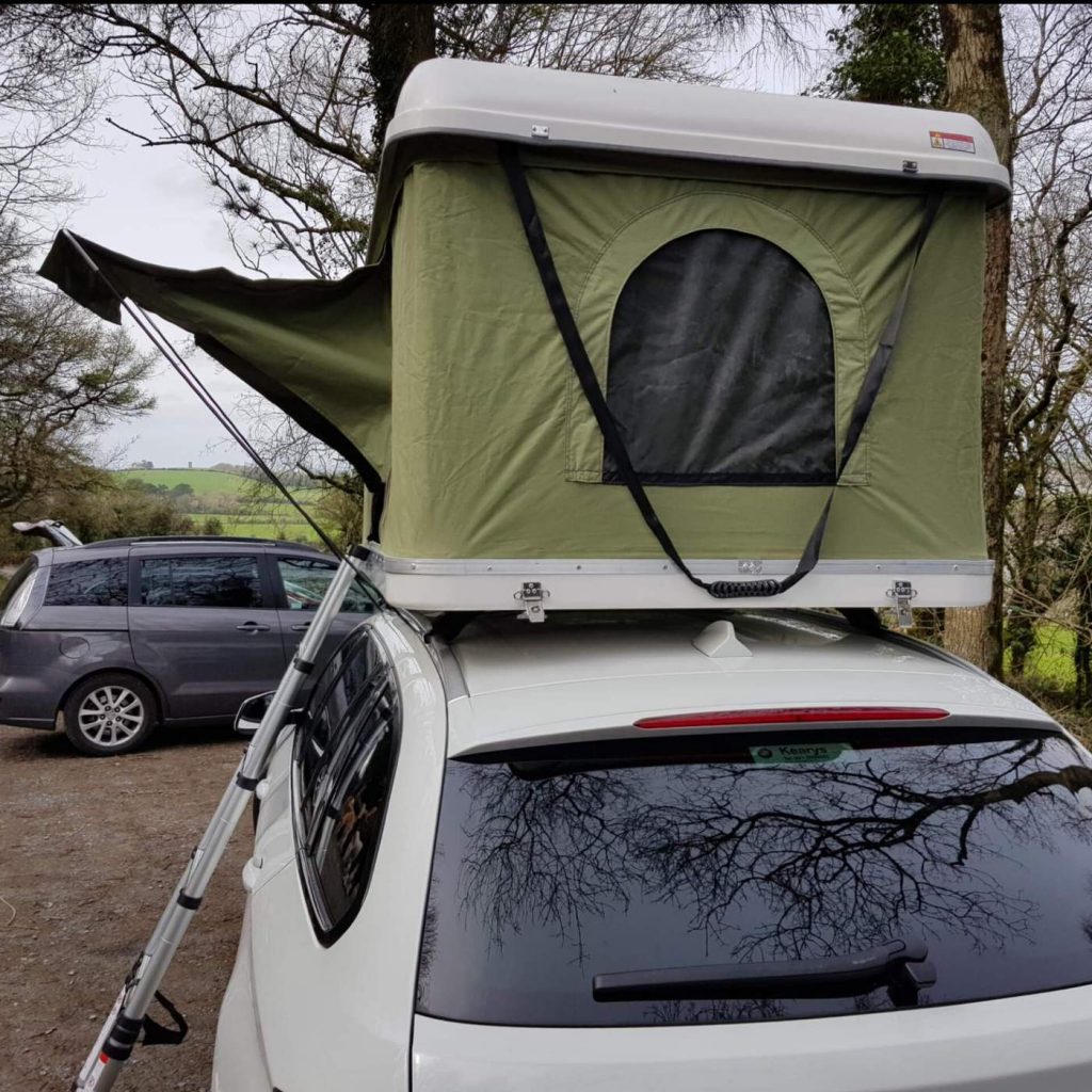 White Pop Up Car Camping Top Tent For Sale Mako56
